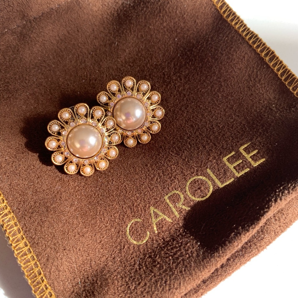 Carolee earrings